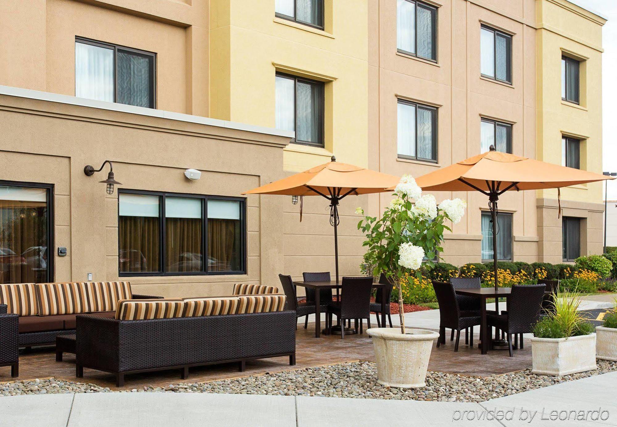 คอร์ทยาร์ด เวสทัล Hotel Vestal ภายนอก รูปภาพ